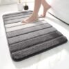 Unyqoos® Superzachte en Absorberende Antislip Badkamermat voor Optimaal Comfort en Veiligheid