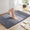 550x550-19366.jpg Unyqoos® Luxueuze Grijze Hoogpolige Microvezel Badmat met Antislip en Absorberende Eigenschappen, Maat 50 x 80 cm