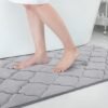 550x550-19799.jpg Unyqoos® Zacht en absorberend badkamertapijt met antislipfunctie voor veilige badkamer