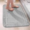 550x550-19843.jpg Unyqoos® Zachte en Antislip Badmat 80x50 cm voor Bad, Douche en Toilet