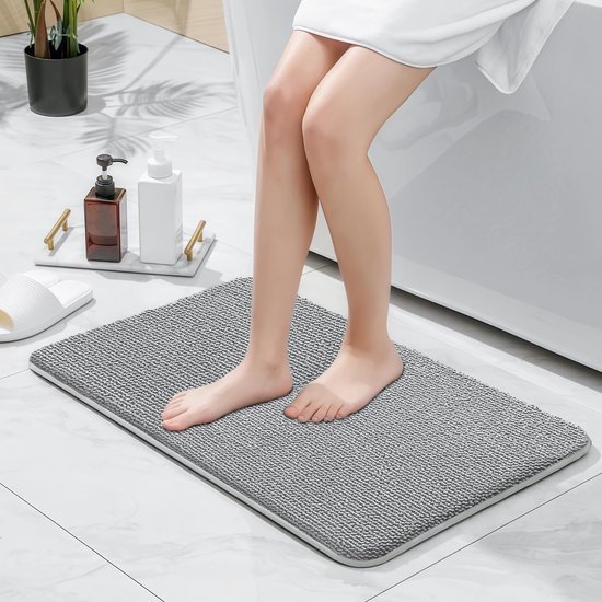 550x550-19977.jpg Unyqoos® Zachte en absorberende badmat met antislip voor badkamergebruik