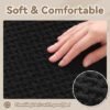 550x550-20717.jpg Unyqoos® Zachte en Absorberende Badmat met Antislip voor Veiligheid in de Badkamer