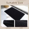 550x550-20720.jpg Unyqoos® Zachte en Absorberende Badmat met Antislip voor Veiligheid in de Badkamer