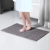 Unyqoos® Ultrazachte Antislip Badmat van Chenille Microvezel voor Comfort en Veiligheid in de Badkamer