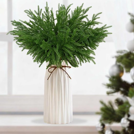 550x550-21356.jpg Unyqoos® Set van 6 kunstzinnige groene takken voor feestelijke decoratie