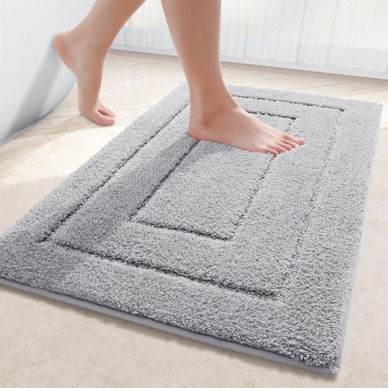 550x550-21453.jpg Unyqoos® Zachte en Absorberende Badmat voor Badkamer met Antislip Onderkant 50 x 76 cm