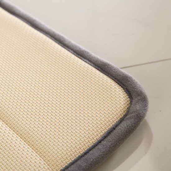 550x550-21473.jpg Unyqoos® Grijze antislip badmat met memory foam en sneldrogend ontwerp