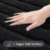 Unyqoos® Zwarte waterabsorberende badmat met antislip voor badkamercomfort