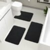 550x550-21551.jpg Unyqoos® Set van drie luxe badkamertapijten met antislip en absorberend traagschuim