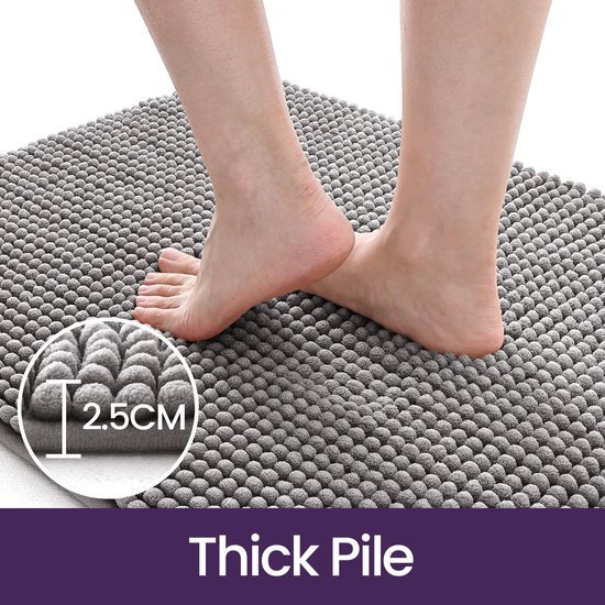 550x550-21590.jpg Unyqoos® Set van twee zachte en absorberende badmatten voor badkamercomfort