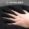 550x550-21633.jpg Unyqoos® Zachte en absorberende badmat van microvezel voor veilig en droog gebruik
