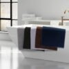 550x550-21990.jpg Unyqoos® Ultrazachte Antislip Chenille Badmat voor Optimaal Comfort en Veiligheid in Uw Badkamer