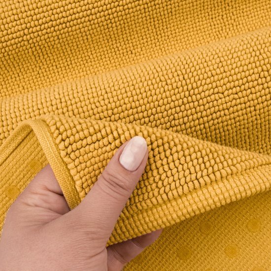 Unyqoos® Zachte en Luxe Antislip Badmat van 100% Katoen in Mosterdgeel, 51 x 86 cm, Sneldrogend en Wasbaar