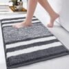 550x550-22597.jpg Unyqoos® Zachte en antislip badmat van microvezel voor badkamer en meer