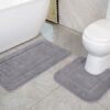 Unyqoos® Grijze badmatten set van microvezel met antislip en sneldrogende eigenschappen