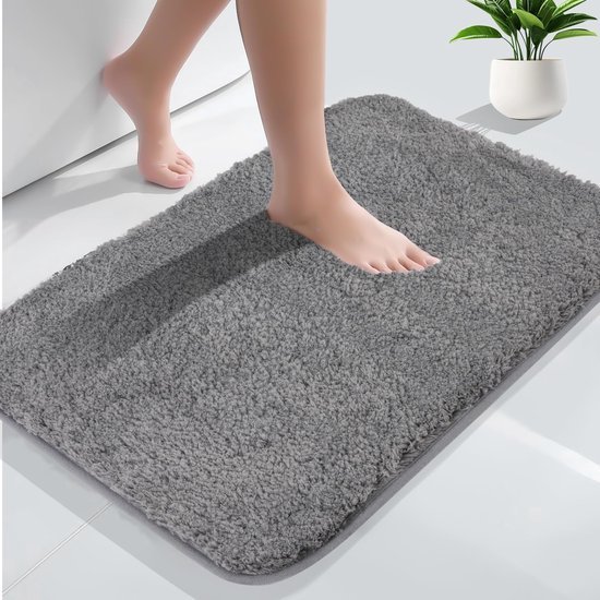 550x550-22783.jpg Unyqoos® Zachte en absorberende antislip badmat van microvezel in grijze tint
