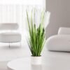 Unyqoos® Decoratief kunstgras in elegante witte keramische pot van 56 cm hoogte