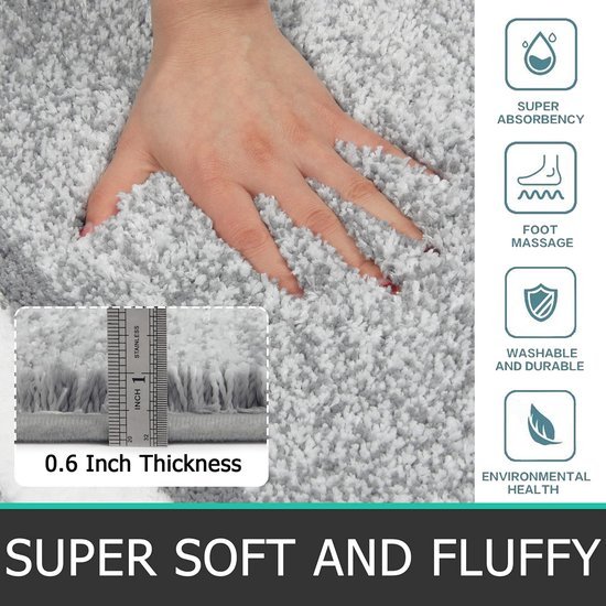 Unyqoos® Zachte en Luxe Badkamerset van Drie Stuks - Antislip en Absorberend Ontwerp in Lichtgrijs