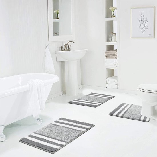 Unyqoos® Zachte en Luxe Badkamerset van Drie Stuks - Antislip en Absorberend Ontwerp in Lichtgrijs