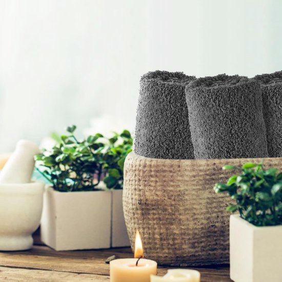 Unyqoos® Luxueuze 6-delige Handdoekenset van Hoogwaardige Kwaliteit met Superieure Absorptie en Zachtheid voor Dagelijks Gebruik