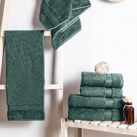 Unyqoos® Set van Luxe Handdoeken in Diepgroen Kleur voor Optimale Comfort en Absorptie