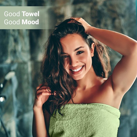 Unyqoos® Buitengewoon Zachte en Luxe Set van 4 Badhanddoeken voor Elke Dag en Strandgebruik, 70 x 140 cm