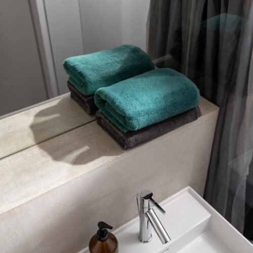 550x550-25712.jpg Unyqoos® Set van Luxe Handdoeken in Antiek Groen en Donker Groen, 100% Katoen, Hoog Absorberend Vermogen