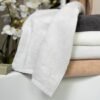 Unyqoos® Luxueuze Set van Twee Zachte Badhanddoeken in Elegante Kleuren voor Optimale Comfortbeleving