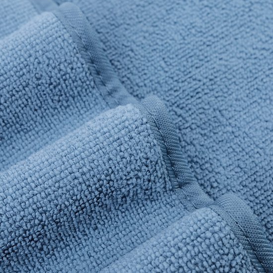550x550-25773.jpg Unyqoos® Zachte en Sneldrogende Microvezel Badhanddoeken Set van 4 - Groot Formaat voor Comfort en Gemak