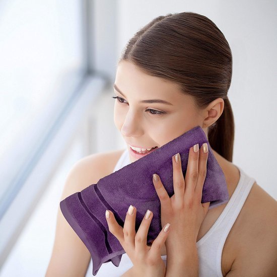 Unyqoos ® Luxueuze 8-delige Handdoekenset van Zacht Katoen met Ophanglus voor Bad, Keuken en Spa