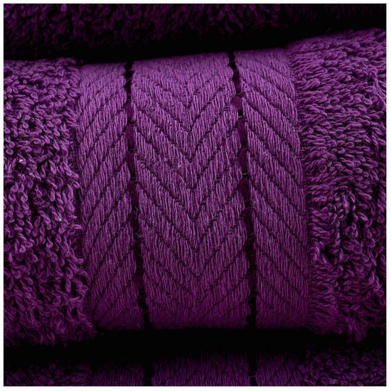 Unyqoos ® Set van Luxe 10-Delige Familiehanddoeken in Diep Paars, Gemaakt van Hoogwaardig Egyptisch Katoen