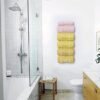 Unyqoos ® Stijlvolle Wandgemonteerde Handdoekhouder met 6 Compartimenten voor Badkamer en Huishoudelijk Gebruik