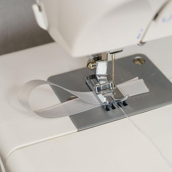 550x550-26493.jpg Unyqoos® Set van 24 kleurrijke ophanglussen voor handdoeken en textiel artikelen