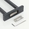 Unyqoos® Zwarte tweearmige handdoekhouder voor badkamer en keuken met wandmontage
