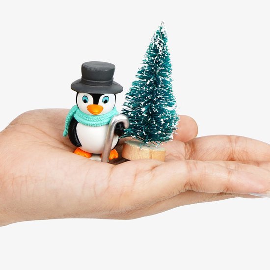 Unyqoos ® Miniatuur Kerstfiguren Set - 24 Stuks voor Feestelijke Decoraties en Knutselprojecten