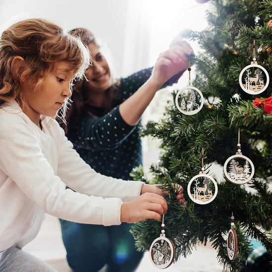 Unyqoos ® Houten Kerstdecoratie Set van 5 Stuks met Lasergesneden Ontwerpen voor Feestelijke Versiering