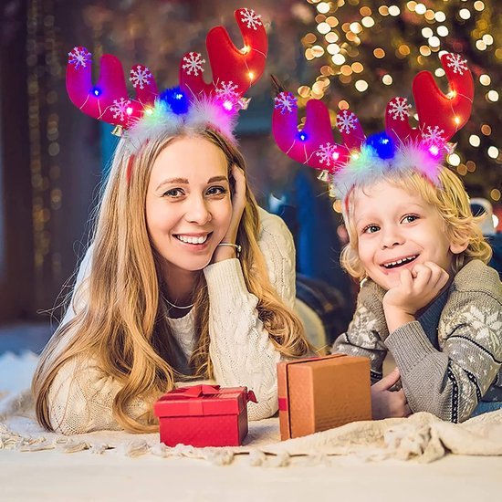550x550-31315.jpg Unyqoos® Set van drie feestelijke kersthoofdbanden met elandgewei voor volwassenen en kinderen