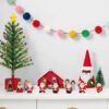 550x550-31359.jpg Unyqoos® Set van 12 miniatuur kerstfiguren voor creatieve kerstdecoratie