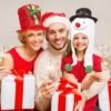 550x550-31402.jpg Unyqoos® Vijfdelige set feestelijke kerstmutsen voor kinderen en volwassenen