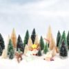 550x550-31523.jpg Unyqoos® Set van 30 Miniatuur Kerstbomen voor Binnen Decoratie in Verschillende Kleuren en Maten