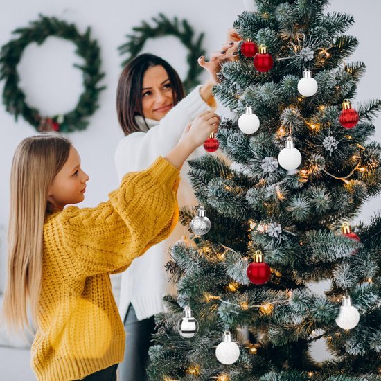550x550-31544.jpg Unyqoos® Set van 30 kleurrijke mini-kerstballen voor sfeervolle feestdecoratie