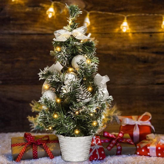 Unyqoos® Compacte kunstkerstboom met verlichting en decoraties voor sfeervol interieur