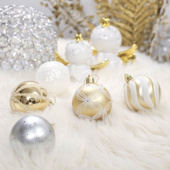 550x550-31614.jpg Unyqoos® Set van 20 elegante kunststof kerstballen van 6 cm met goud en wit ontwerp