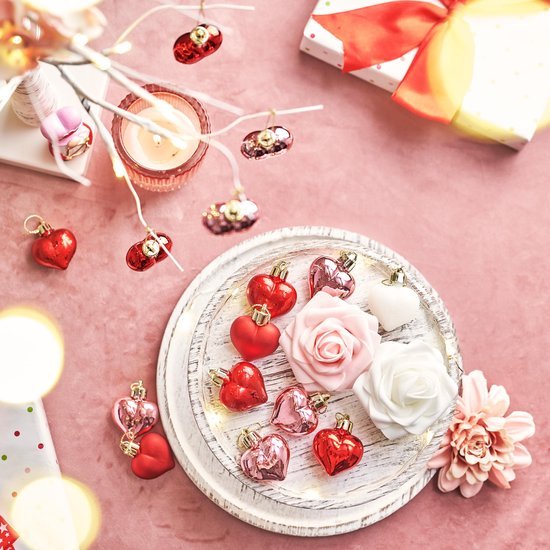 550x550-31710.jpg Unyqoos® Set van 16 hartvormige kerstballen voor feestelijke en romantische decoratie