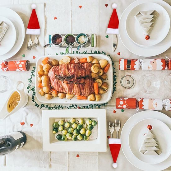 550x550-32062.jpg Unyqoos® Set van 10 feestelijke kersttafeldecoraties in de vorm van mini-kerstmutsen