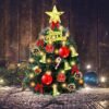Unyqoos® Compacte kerstboom met sfeervolle verlichting en decoraties voor binnen