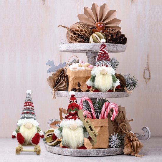 550x550-32121.jpg Unyqoos® Set van Drie Handgemaakte Kabouters voor Sfeervolle Kerstdecoratie Thuis