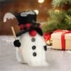 550x550-32562.jpg Unyqoos® Set van 2 handgemaakte Scandinavische kabouters voor sfeervolle kerstdecoratie