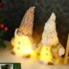 Unyqoos® Set van twee lichtgevende kabouters voor sfeervolle kerstdecoratie binnenshuis