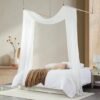 Unyqoos® Romantisch wit hemelbedgordijn voor sfeervolle bruiloftsdecoratie